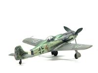 FW 190D-9 1-72Academy (5) 